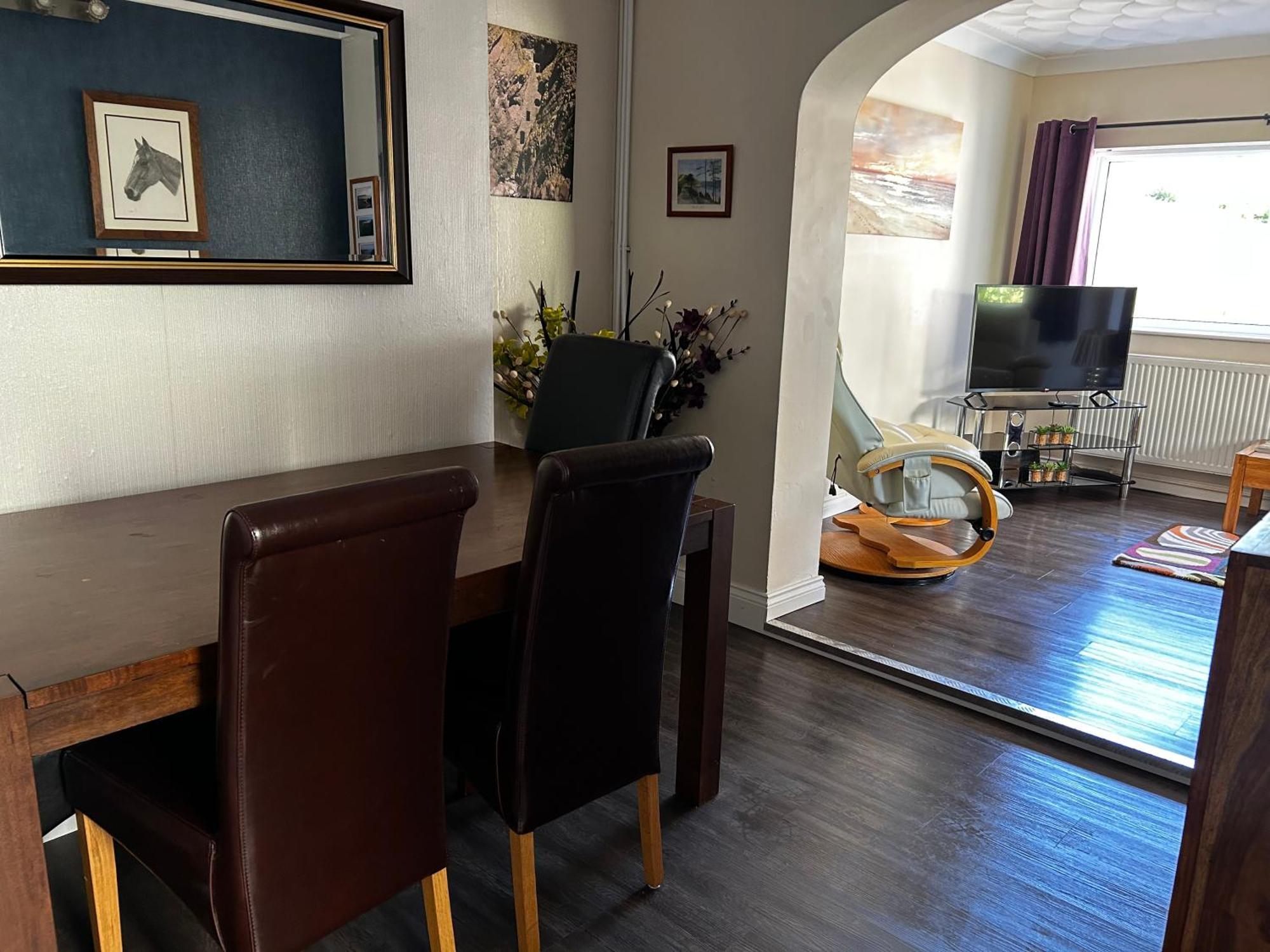 Ortari@70 Appartement Swansea Buitenkant foto